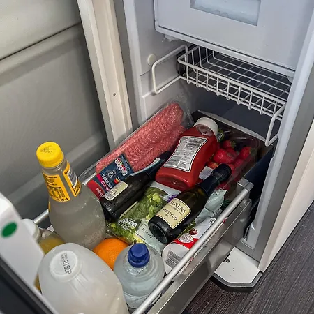 Cookies Campers - Large Campervan * Dublin